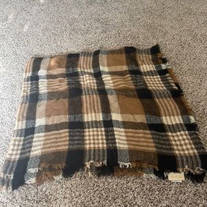ModCloth flannel wrap/scarf - one size